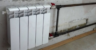 Установка биметаллических радиаторов отопления в квартире в Сатке - от 2099 руб.